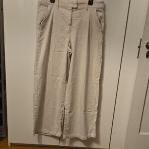 American Eagle Outfitters Cream Stretch Pants